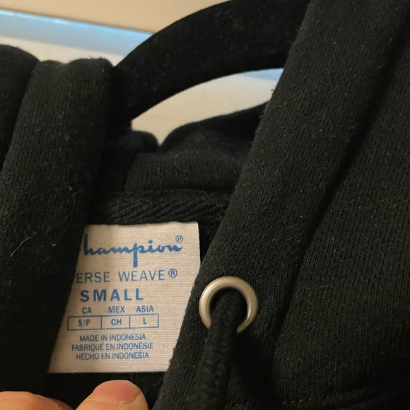 Champion Hoodie - Picture 3 of 4